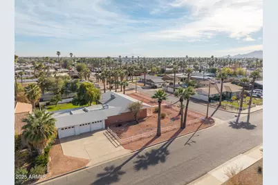 700 E 10th Street, Casa Grande, AZ 85122 - Photo 1