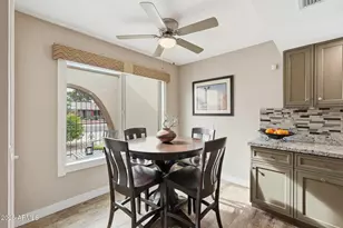 11022 W Crestbrook Dr, Sun City, AZ 85351 - Photo 7