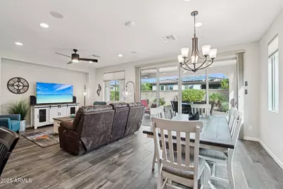 13382 W Palo Brea Lane, Peoria, AZ 85383 - Photo 5