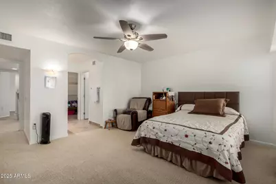 13718 W Gable Hill Drive, Sun City West, AZ 85375 - Photo 11