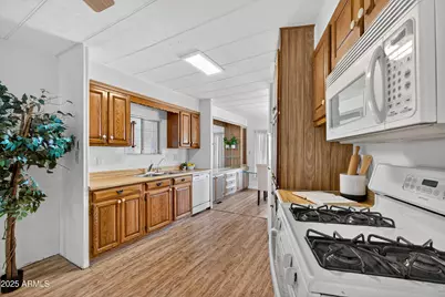 5807 E Leonora Street, Mesa, AZ 85215 - Photo 15