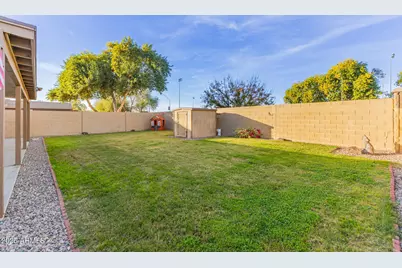 15330 W Caribbean Lane, Surprise, AZ 85379 - Photo 25
