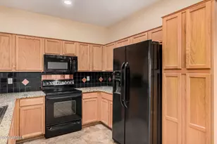 15330 W Caribbean Ln, Surprise, AZ 85379 - Photo 9