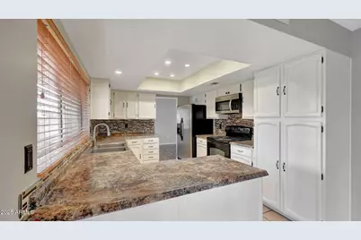 5127 W Shangri La Road, Glendale, AZ 85304 - Photo 25