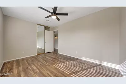 5127 W Shangri La Road, Glendale, AZ 85304 - Photo 29