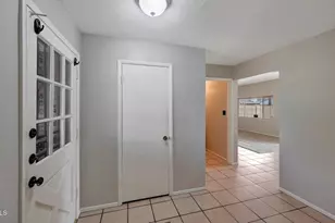 5127 W Shangri La Rd, Glendale, AZ 85304 - Photo 13