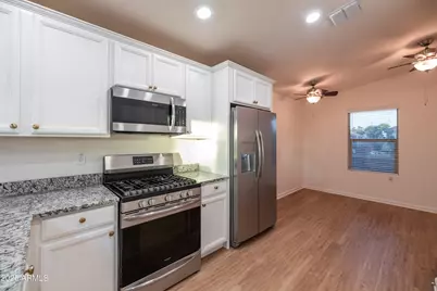 6230 S 34th Drive, Phoenix, AZ 85041 - Photo 17