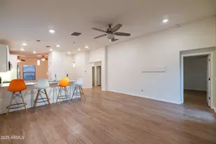 6230 S 34th Dr, Phoenix, AZ 85041 - Photo 7