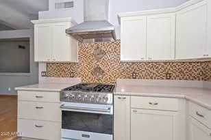 1017 E Montoya Ln, Phoenix, AZ 85024 - Photo 17