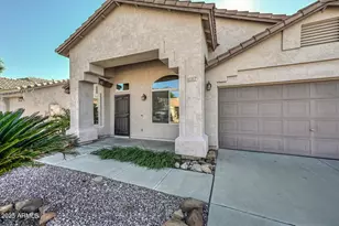 1017 E Montoya Ln, Phoenix, AZ 85024 - Photo 3