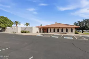 11275 N 99th Ave, Peoria, AZ 85345 - Photo 41