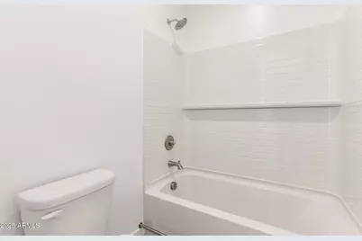 16952 W Desert Lane, Goodyear, AZ 85338 - Photo 23