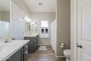 2929 N 37th St, Phoenix, AZ 85018 - Photo 17