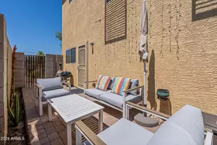 2929 N 37th St, Phoenix, AZ 85018 - Photo 23