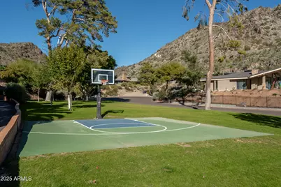 3500 E Lincoln Drive #17, Phoenix, AZ 85018 - Photo 45