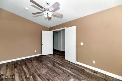 7580 W Vermont Avenue, Glendale, AZ 85303 - Photo 19