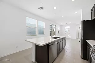 14658 W Soft Wind Dr, Surprise, AZ 85387 - Photo 5