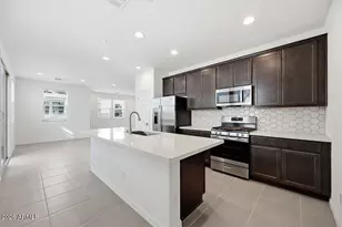 14658 W Soft Wind Dr, Surprise, AZ 85387 - Photo 7