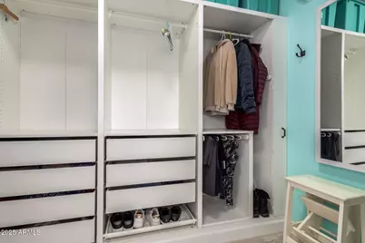 1310 E Parkview Drive, Gilbert, AZ 85295 - Photo 9