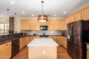 1310 E Parkview Dr, Gilbert, AZ 85295 - Photo 13