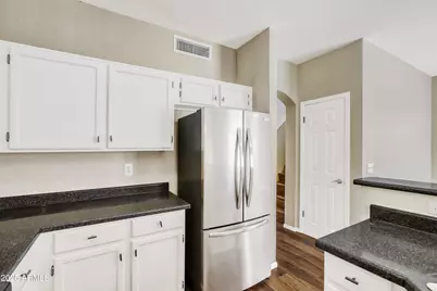 6827 W Aire Libre Avenue, Peoria, AZ 85382 - Photo 9