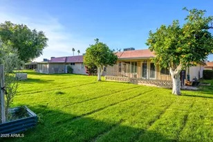 10412 W Roundelay Circle S, Sun City, AZ 85351 - Photo 25