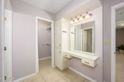 10412 W Roundelay Circle S, Sun City, AZ 85351 - Photo 15