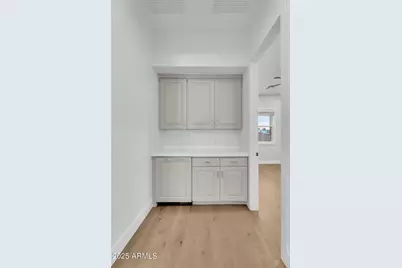 3918 E Crittenden Lane, Phoenix, AZ 85018 - Photo 39