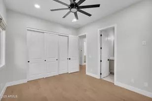 3918 E Crittenden Ln, Phoenix, AZ 85018 - Photo 33