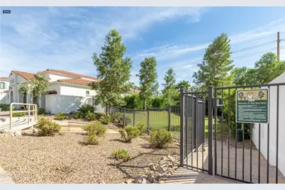 3918 E Crittenden Lane, Phoenix, AZ 85018 - Photo 59