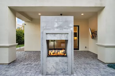 3918 E Crittenden Lane, Phoenix, AZ 85018 - Photo 49