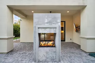 3918 E Crittenden Ln, Phoenix, AZ 85018 - Photo 49