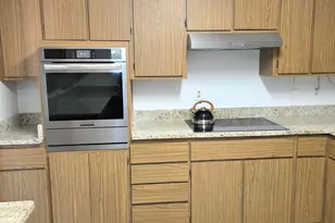 9346 W Madero Dr, Arizona City, AZ 85123 - Photo 13