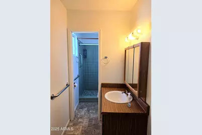 9346 W Madero Drive, Arizona City, AZ 85123 - Photo 23