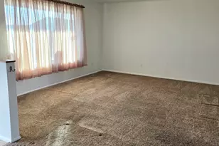 9346 W Madero Dr, Arizona City, AZ 85123 - Photo 5