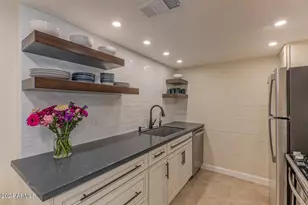 7809 E Valley Vista Dr, Scottsdale, AZ 85250 - Photo 7