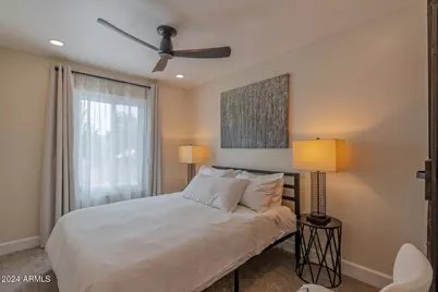 7809 E Valley Vista Drive, Scottsdale, AZ 85250 - Photo 11