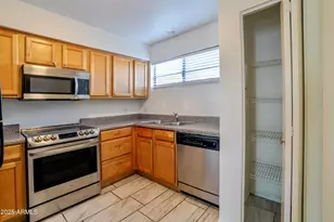 11640 N 51st Ave N, Glendale, AZ 85304 - Photo 11