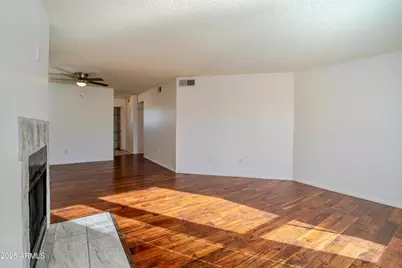 11640 N 51st Avenue N #250, Glendale, AZ 85304 - Photo 5