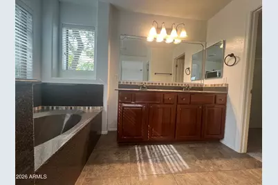637 S Buena Vista Avenue, Gilbert, AZ 85296 - Photo 9