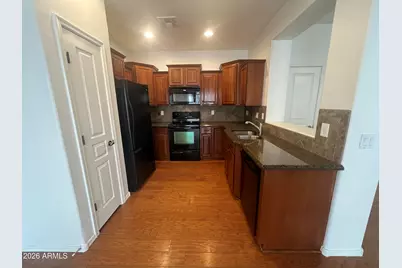 637 S Buena Vista Avenue, Gilbert, AZ 85296 - Photo 3