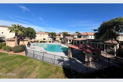 637 S Buena Vista Avenue, Gilbert, AZ 85296 - Photo 17