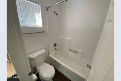 1017 E Maryland Avenue #101, Phoenix, AZ 85014 - Photo 9