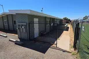 5926 W Rose Ln, Glendale, AZ 85301 - Photo 3