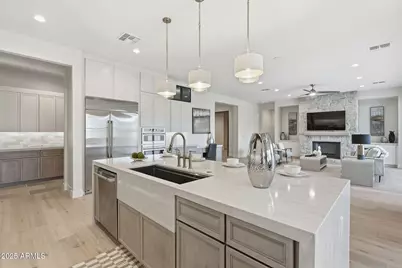 9864 W Black Hill Road, Peoria, AZ 85383 - Photo 11