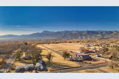 1098 S Clarence Lane #9, Camp Verde, AZ 86322 - Photo 7