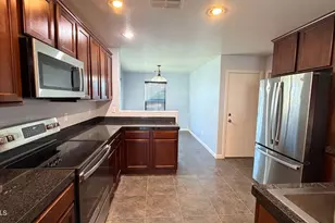 36532 W Barcelona Ln, Maricopa, AZ 85138 - Photo 5