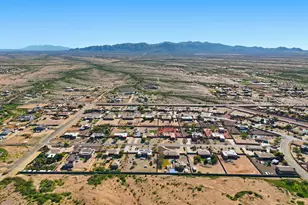 22721 W Mark Ln, Wittmann, AZ 85361 - Photo 13