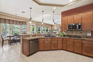 22721 W Mark Ln, Wittmann, AZ 85361 - Photo 21