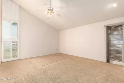 9530 W Cedar Hill Circle N #SOUTH, Sun City, AZ 85351 - Photo 11